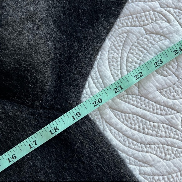 COS - Oversized Longline Wool-Blend Cardigan - Black - Picture 9 of 10